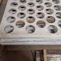 長沙不銹鋼板割孔-湖南激光切割加工